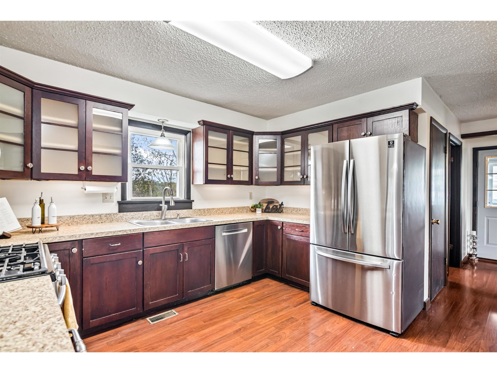 227 W Berkshire Road