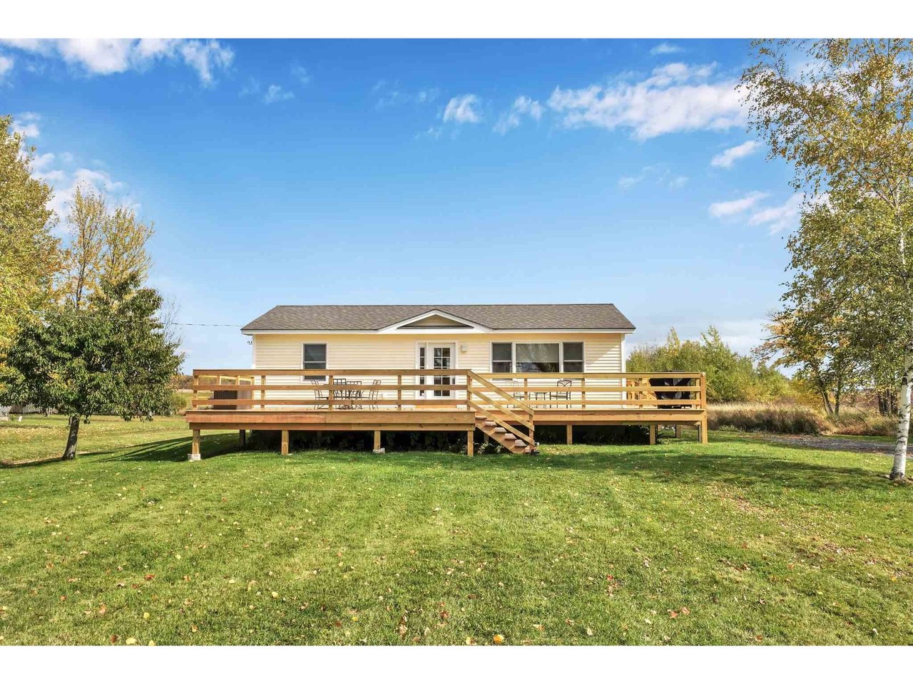 227 West Shore Road, Alburgh 227 West Shore Road, Alburgh
