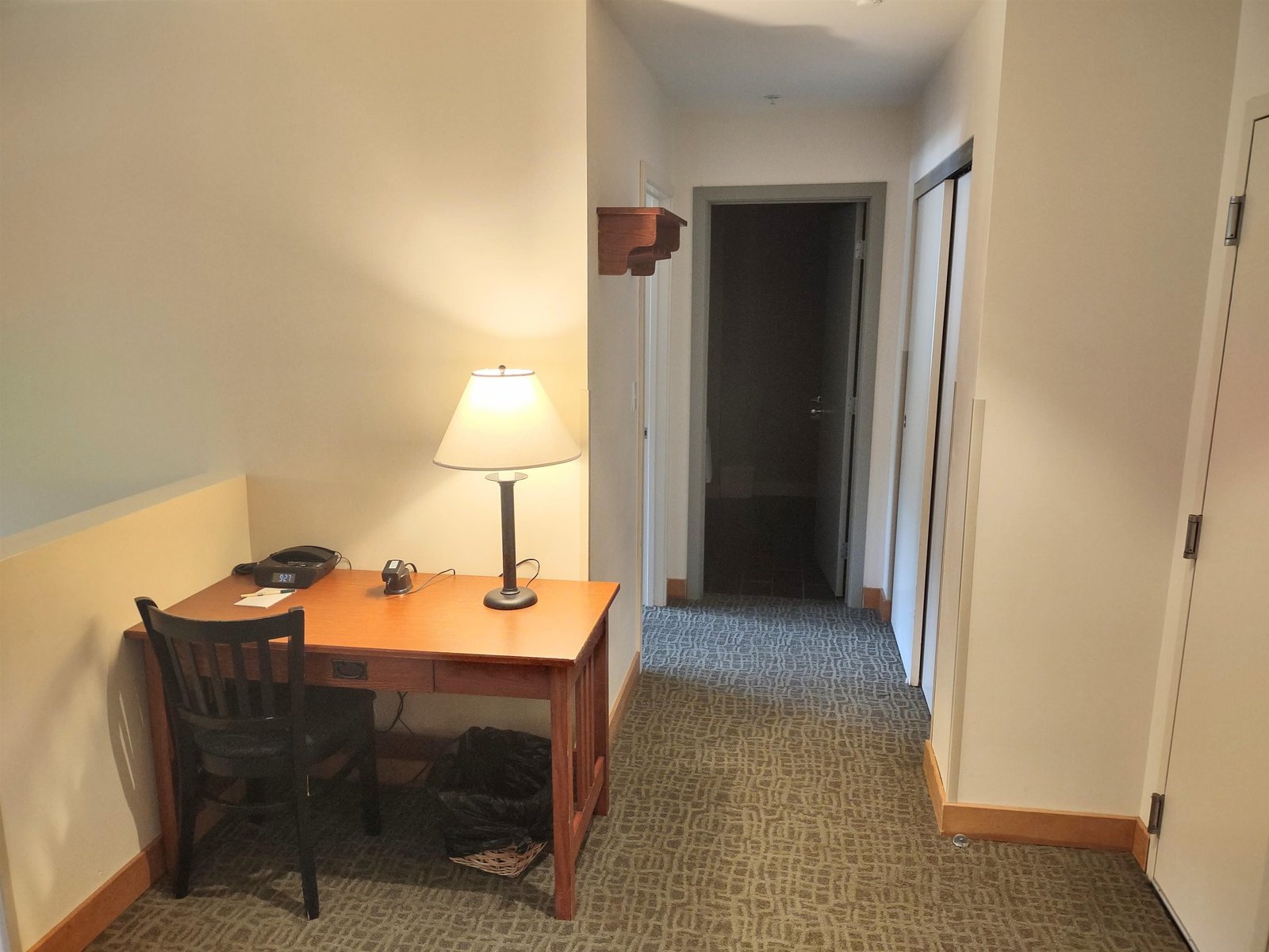 228 East Mountain Road, Unit DA DUP GRAND HOTEL 152 II (GODBOUT)