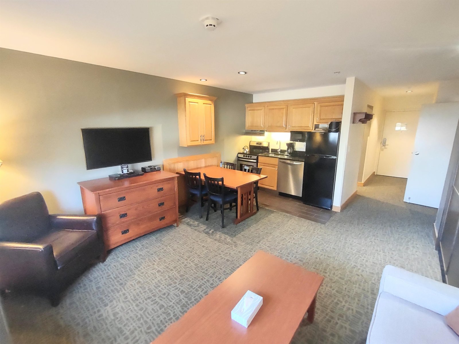 228 East Mountain Road, Unit L GRAND HOTEL 149/151-IV (WITHERS)