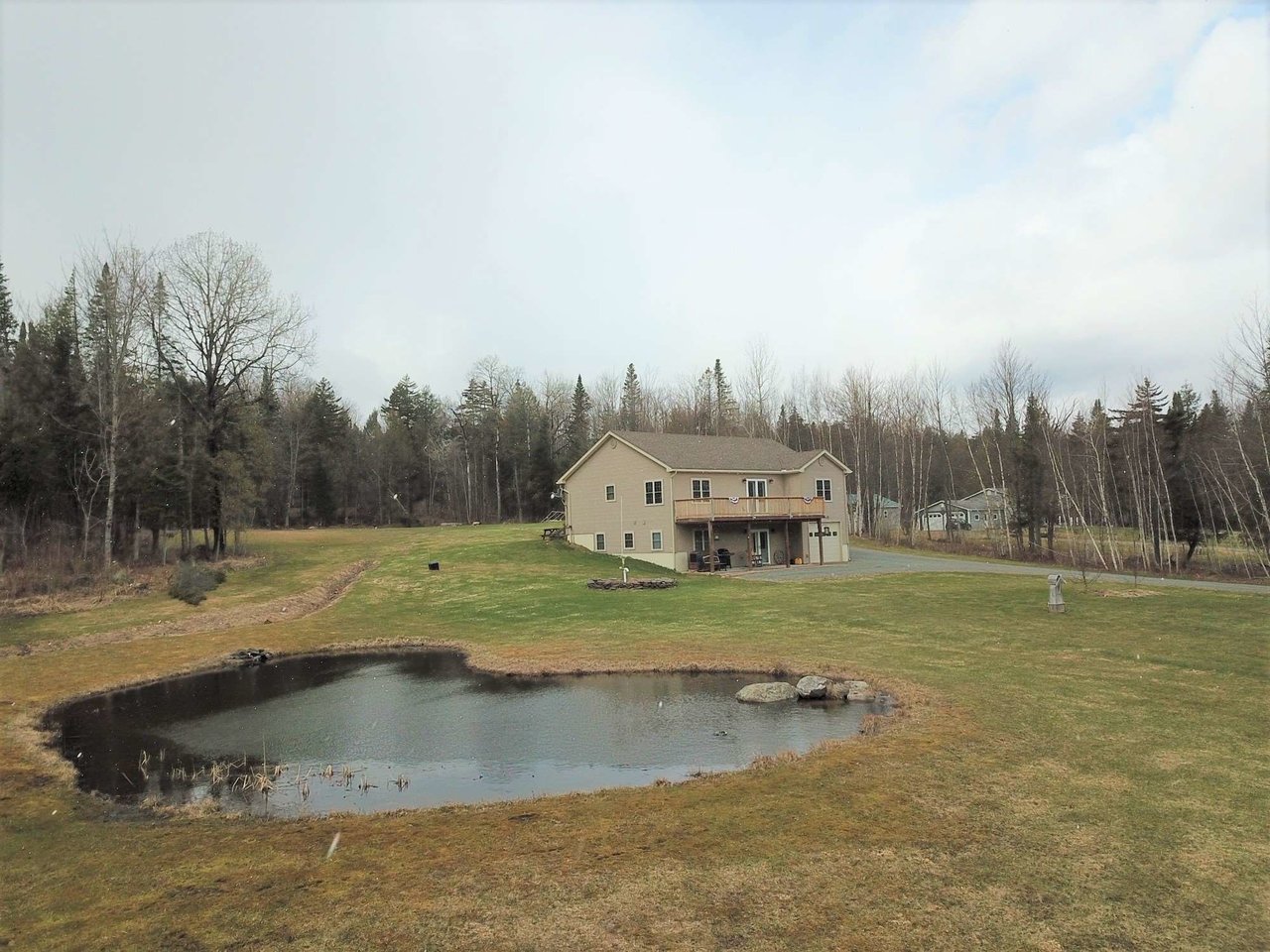 228 Gage Road