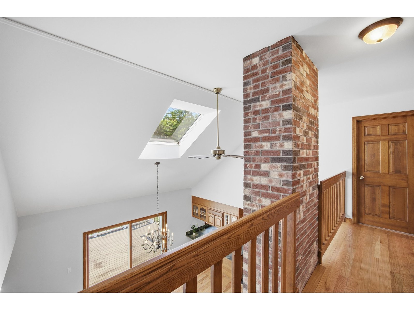 228 Leonard Road