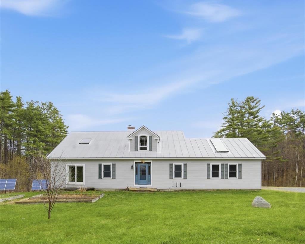 228 Leonard Road