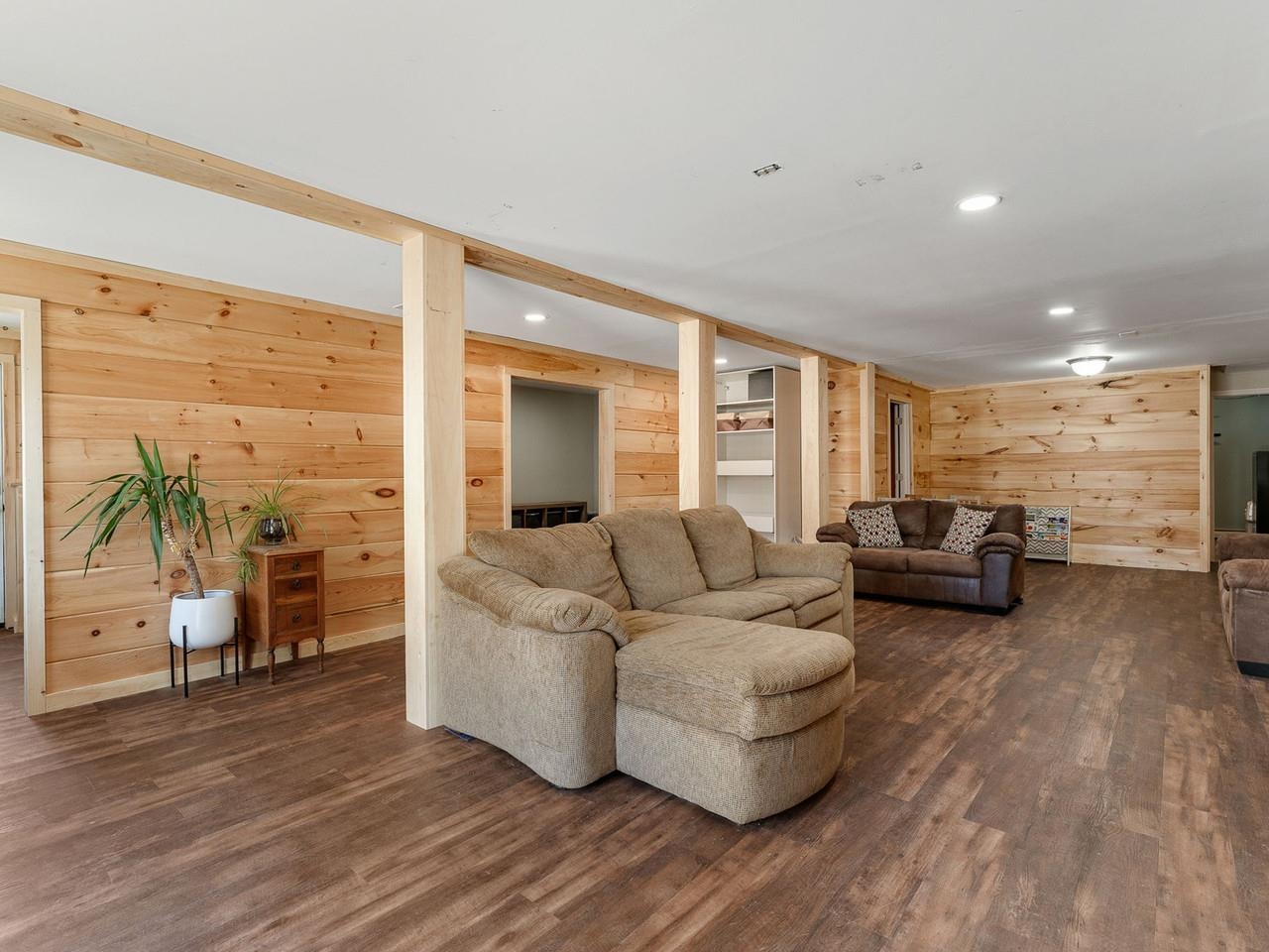 Wood accents & open layout