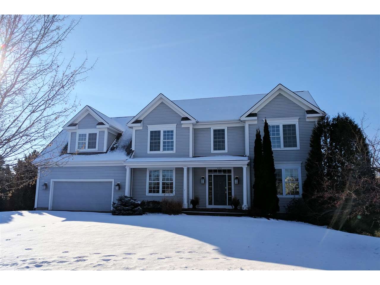 229 Holbrook
