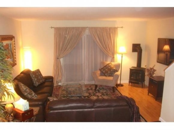 229 Juniper Dr
