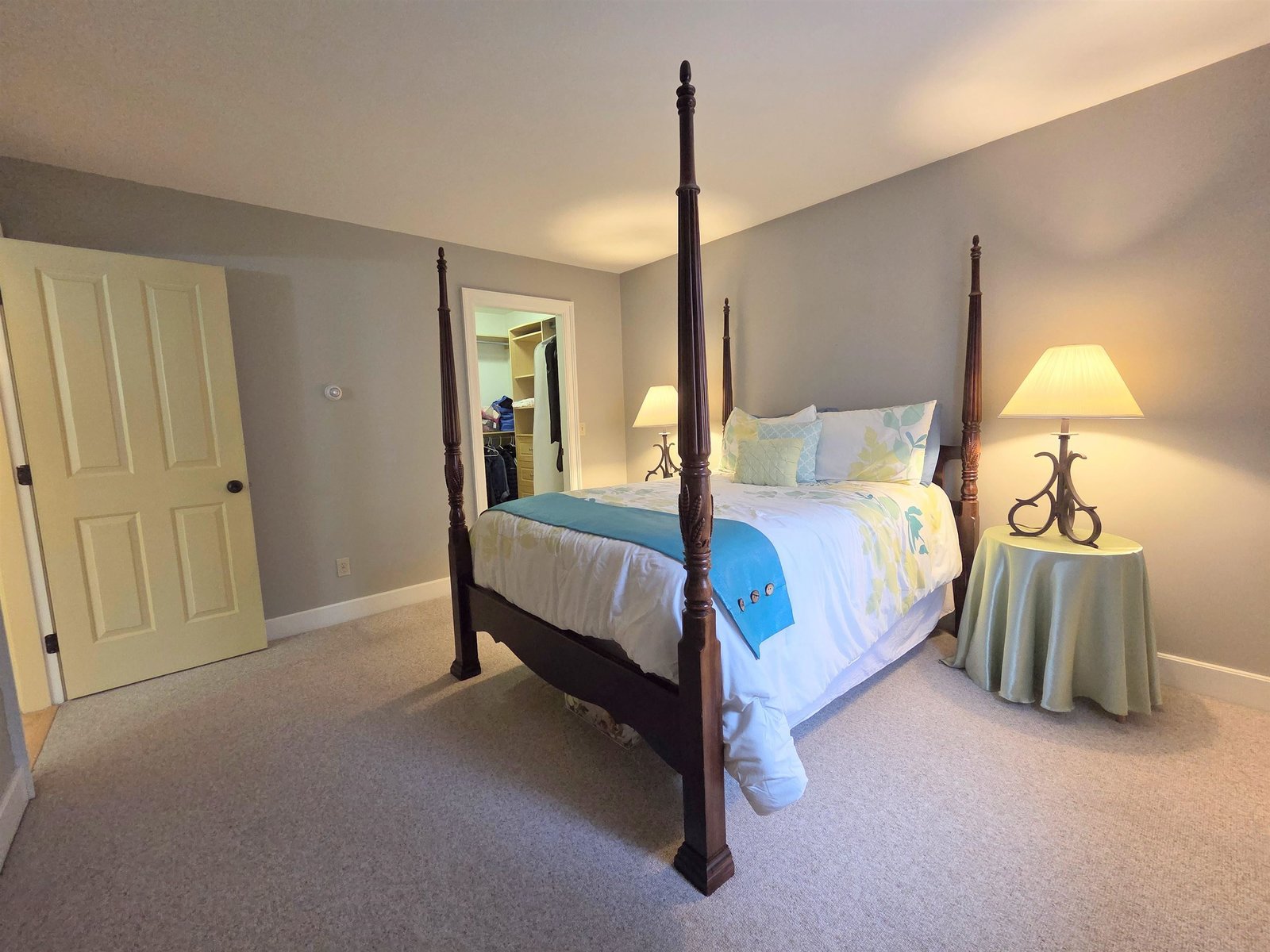 229 Meadowood Lane, Unit 6