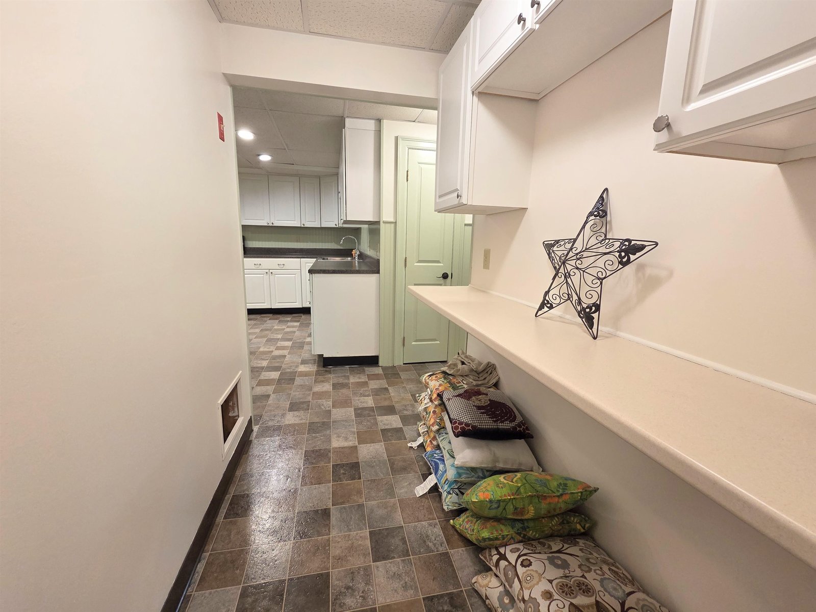 229 Meadowood Lane, Unit 6
