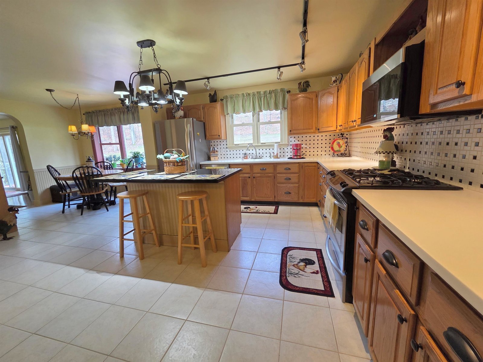 229 Meadowood Lane, Unit 6