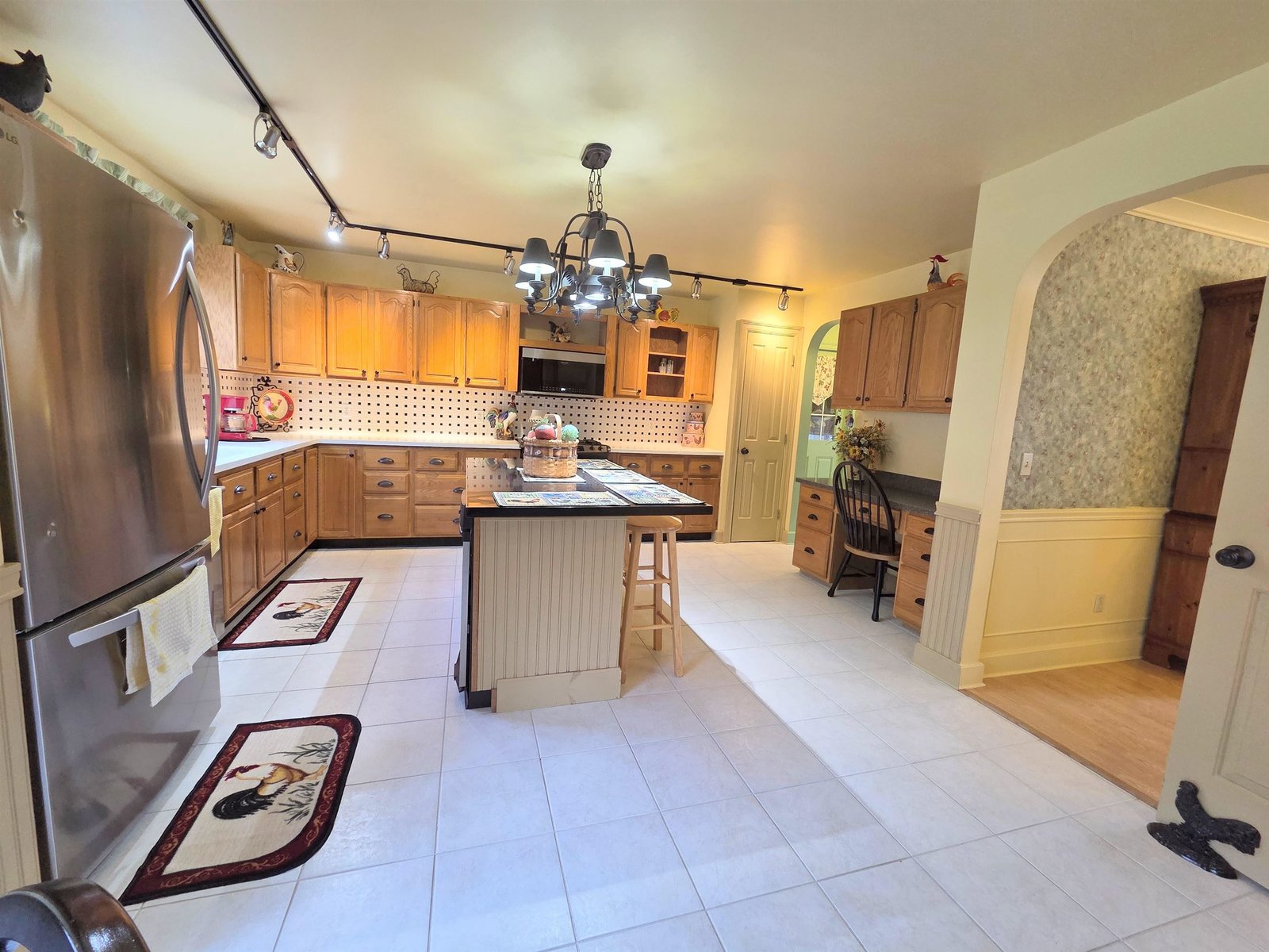 229 Meadowood Lane, Unit 6