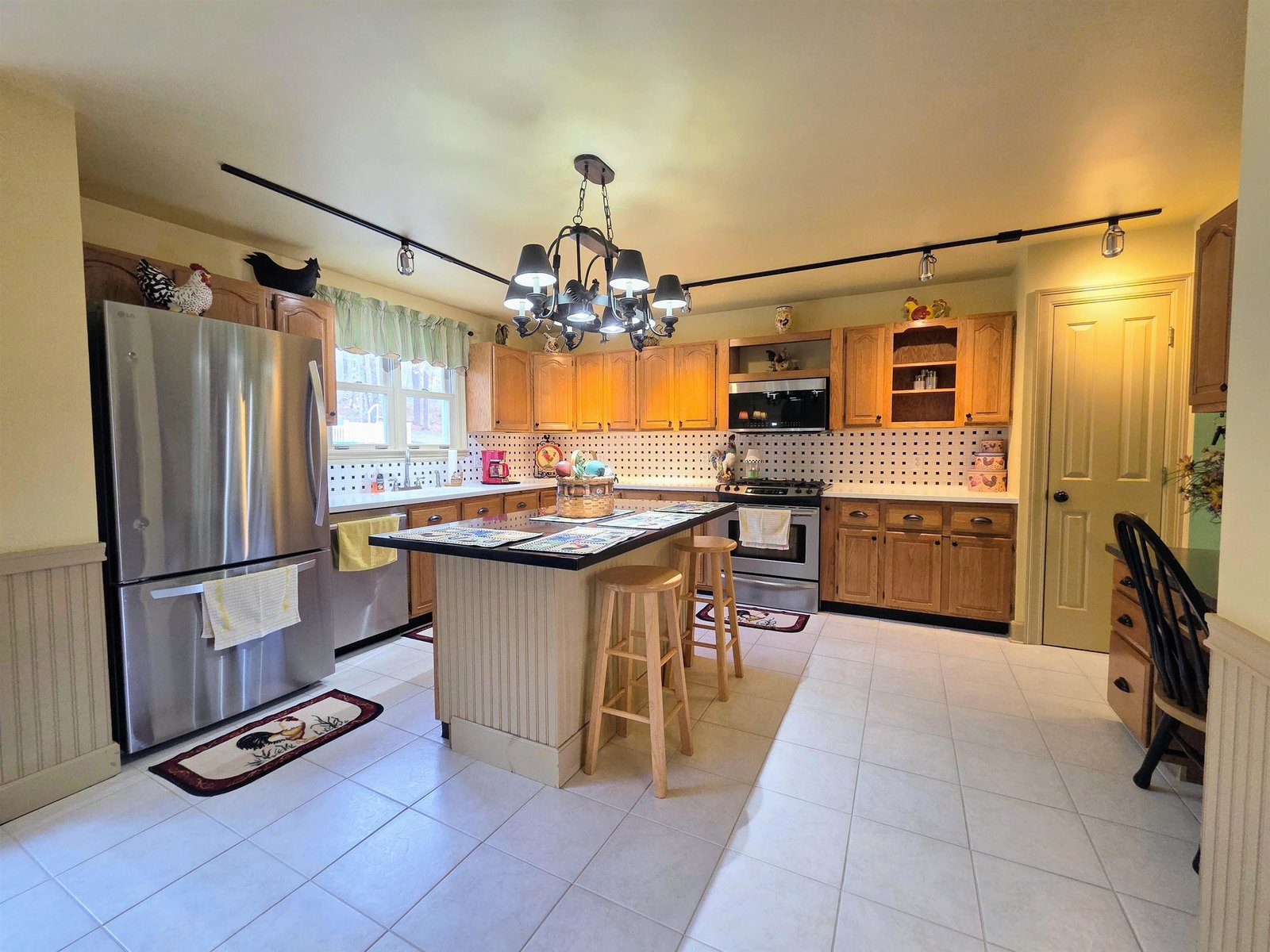 229 Meadowood Lane, Unit 6