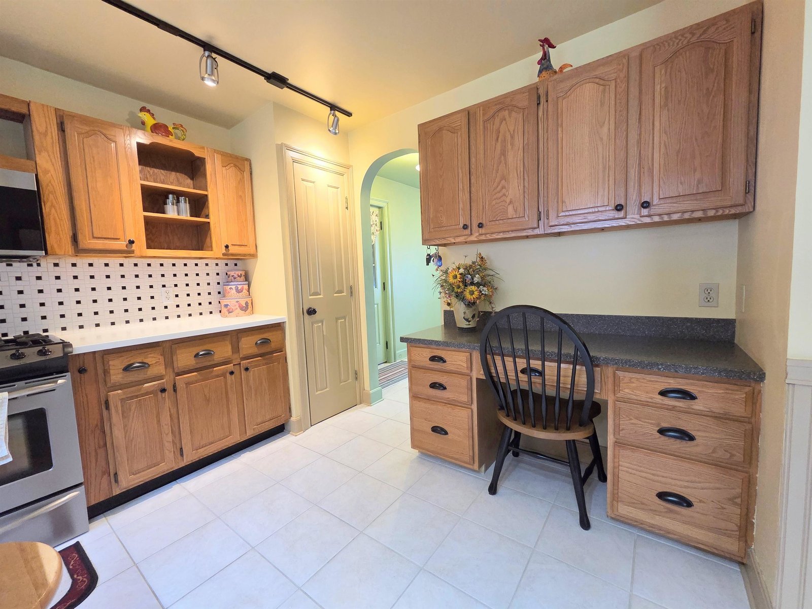 229 Meadowood Lane, Unit 6