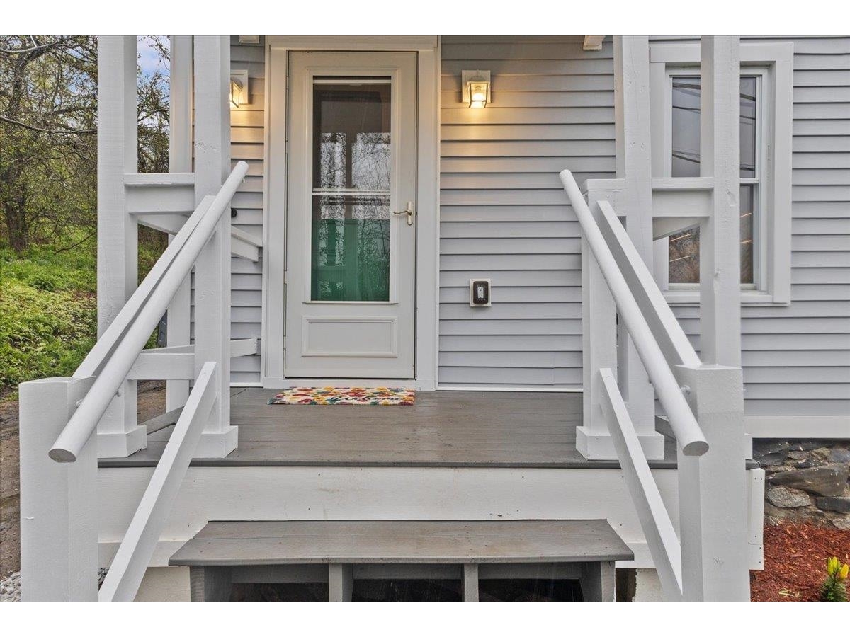 23 Bassett Street