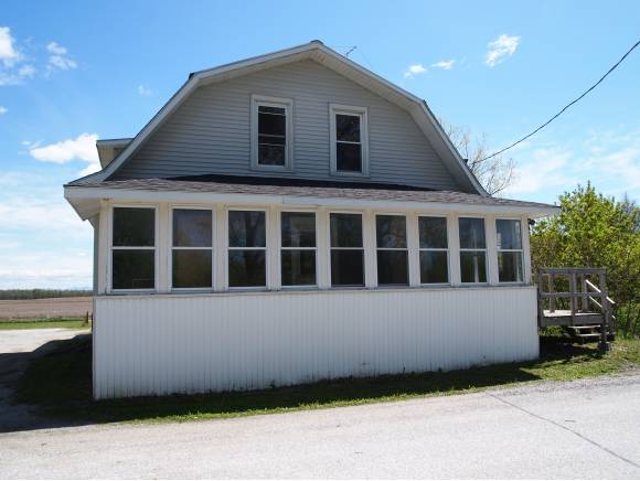 23 Carle Street
