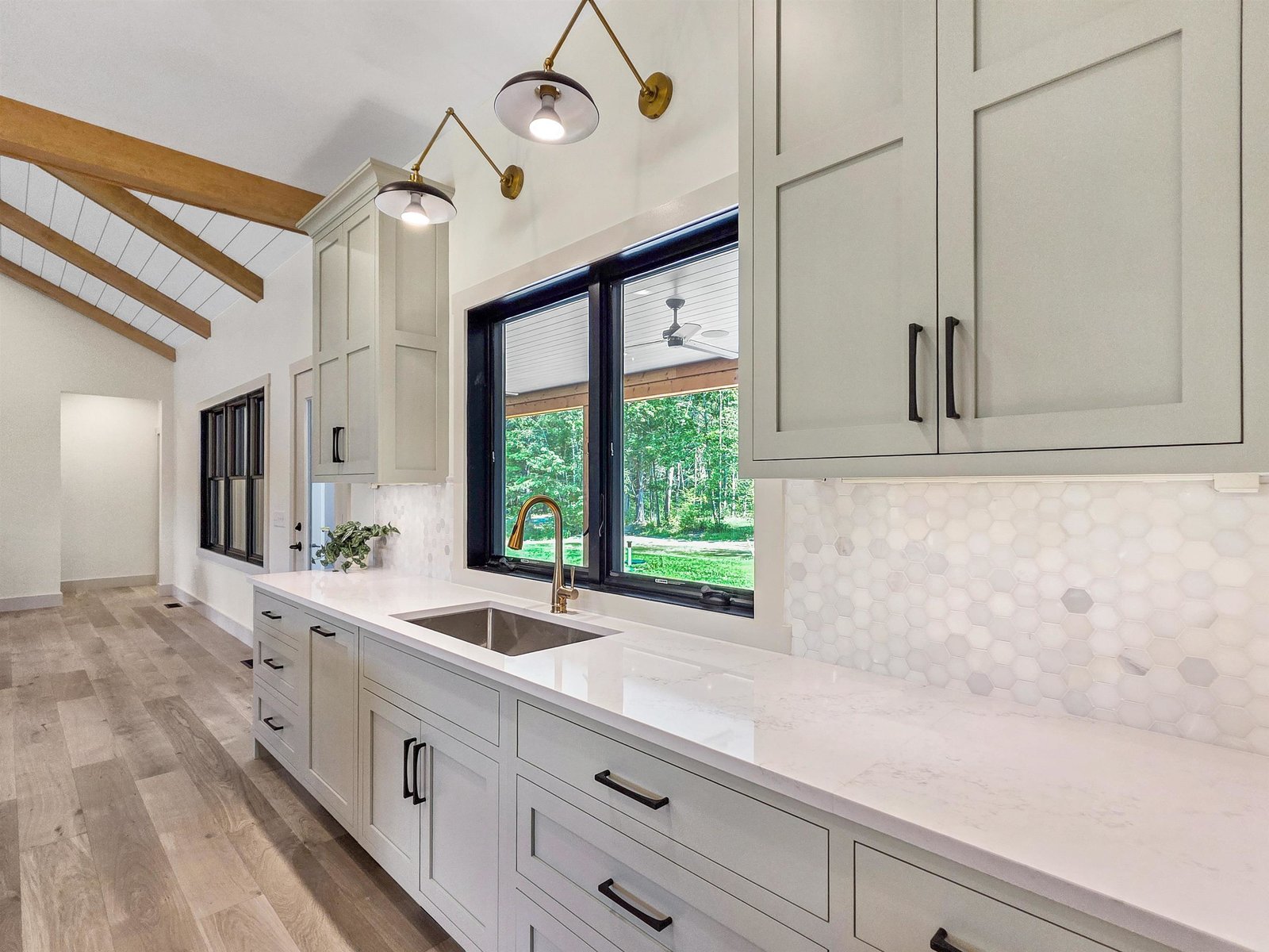 Energy Performance Anderson Black Tilt Windows