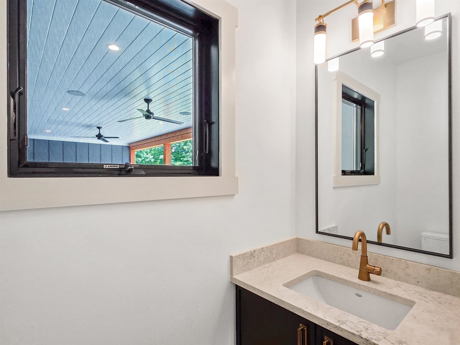 Gorgeous and Impressive Guest Half Bath with Stone Floor