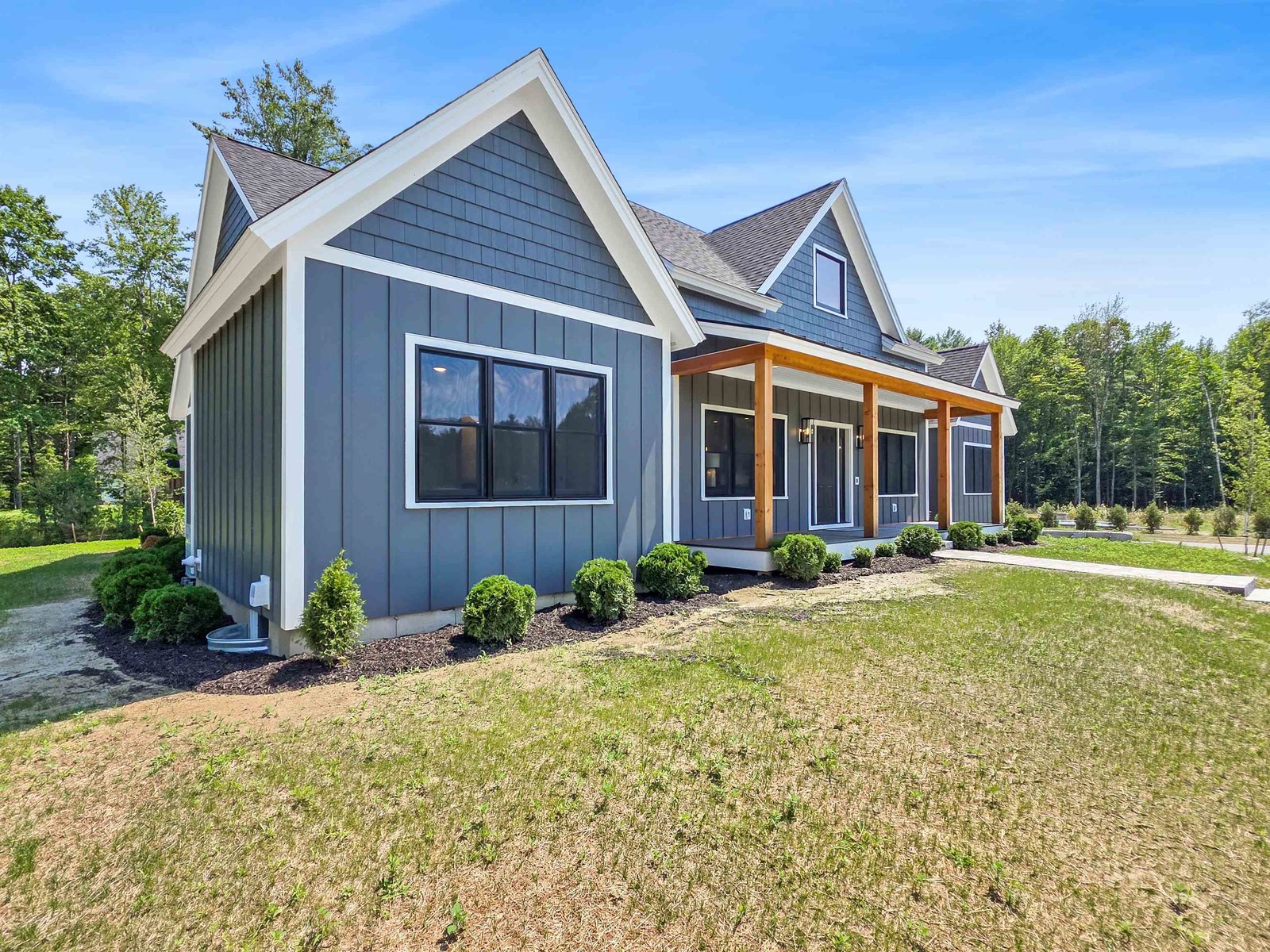 Luxury Living on 1.3 acres!