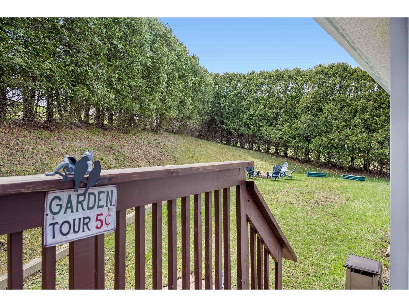 23 Dagmont Avenue