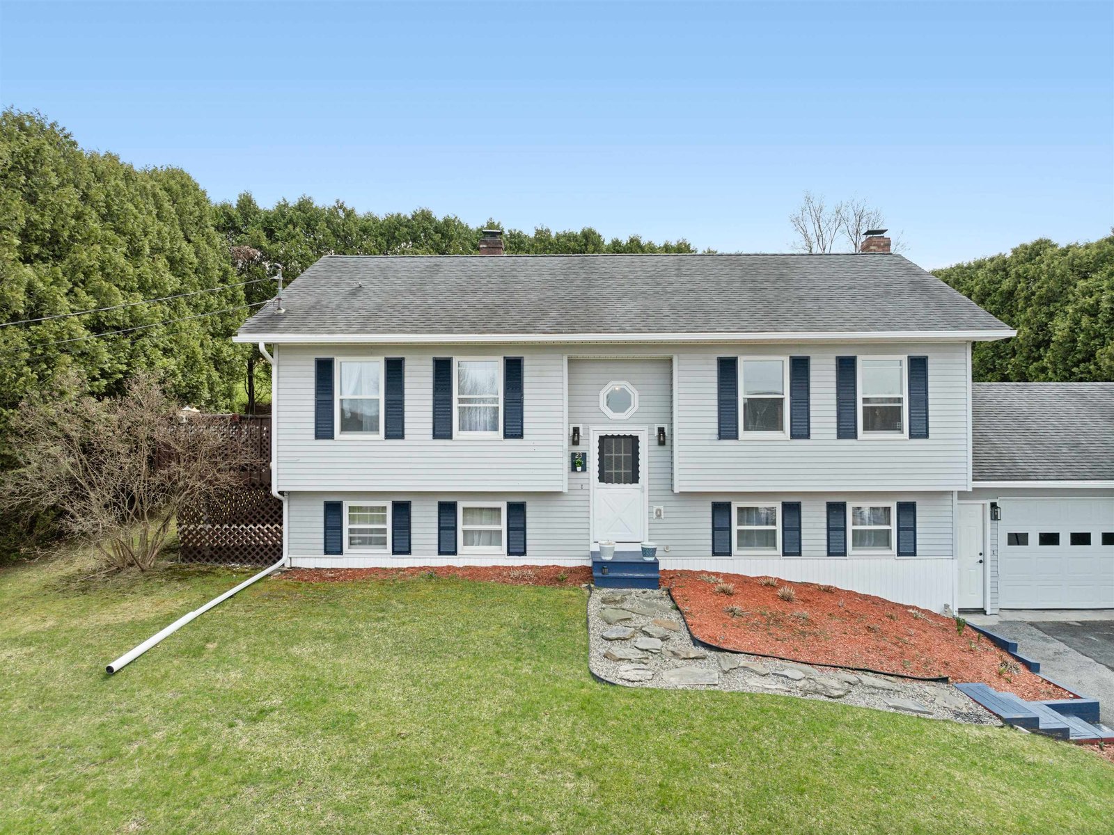 23 Dagmont Avenue