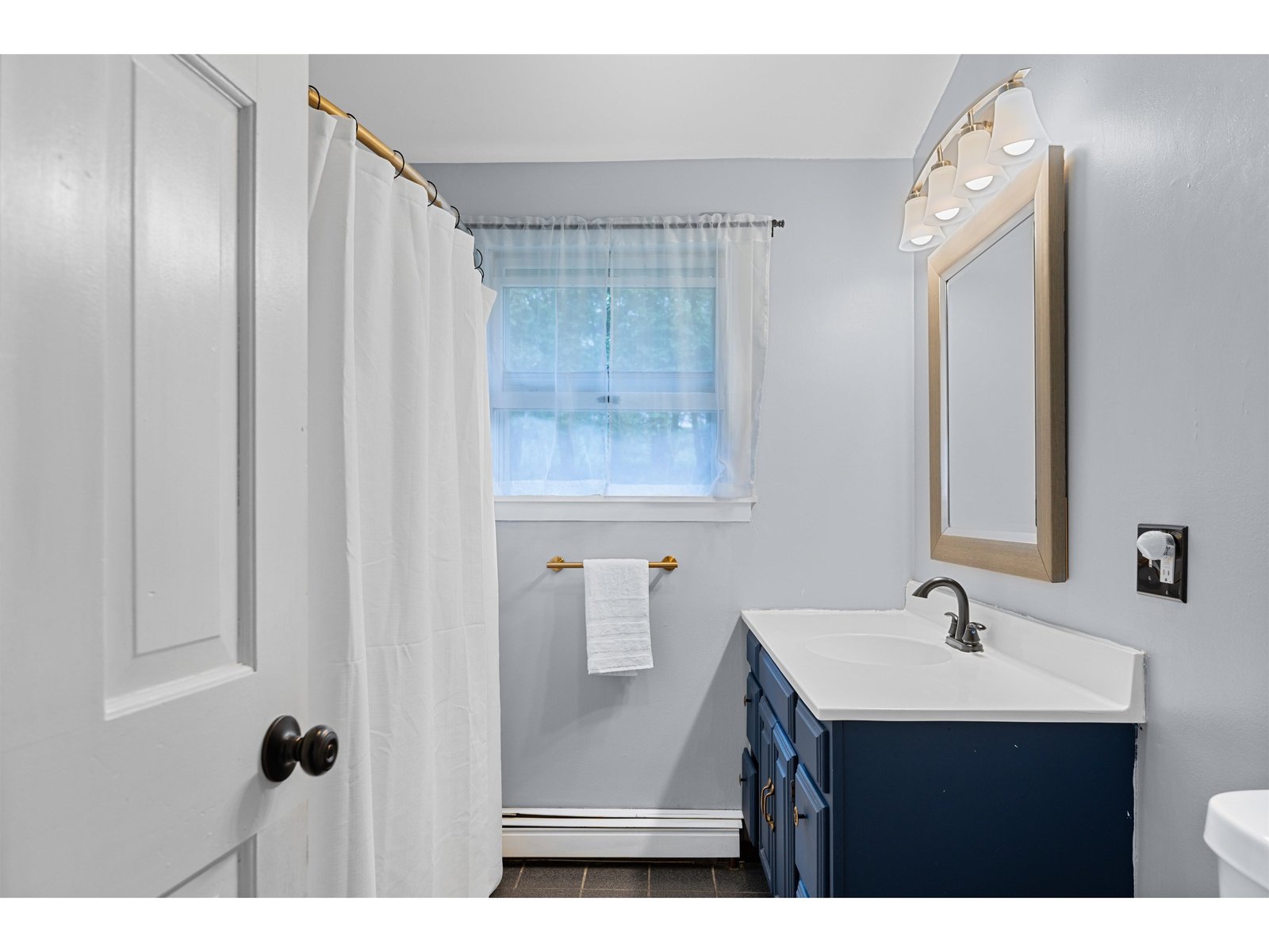 23 Dagmont Avenue