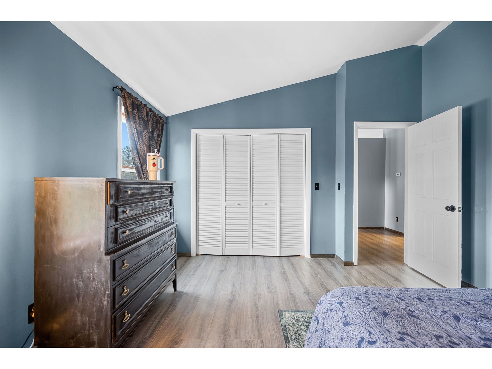 23 Dagmont Avenue
