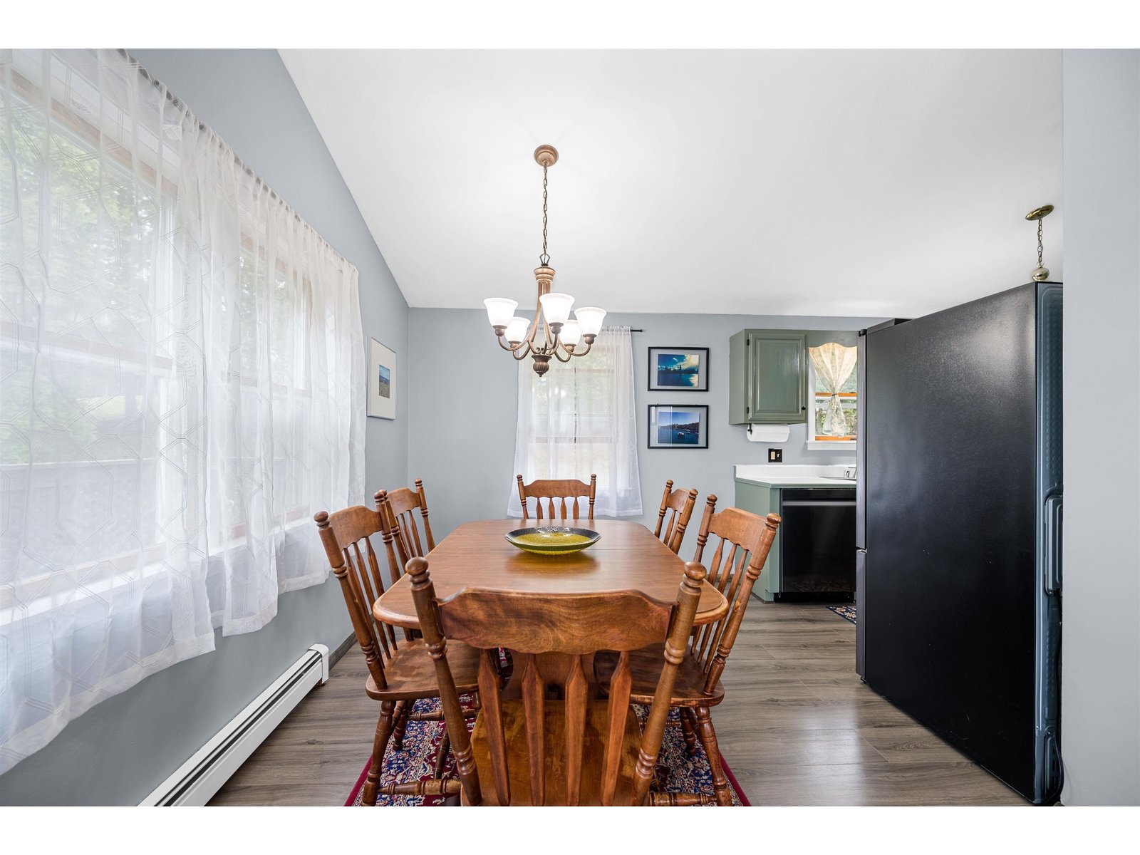 23 Dagmont Avenue