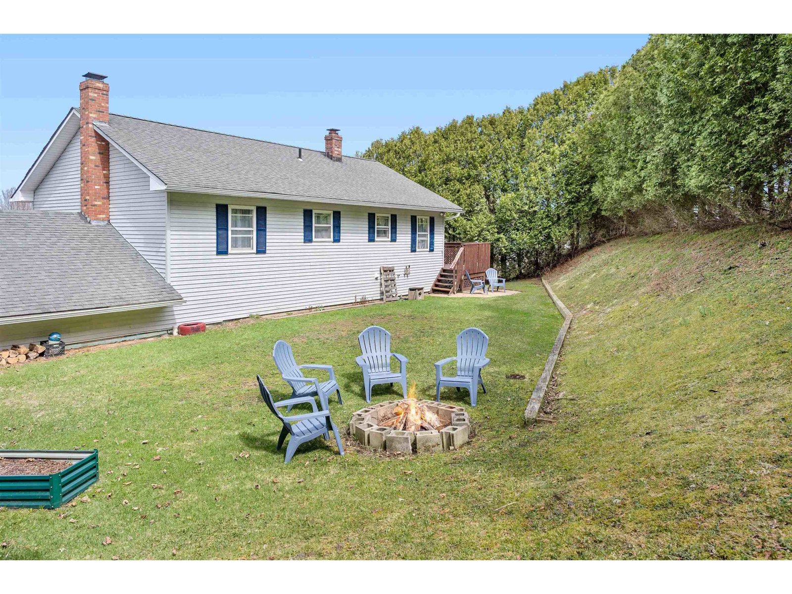 23 Dagmont Avenue