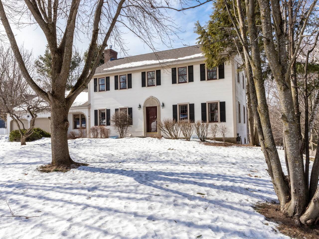 23 Deerfield Road