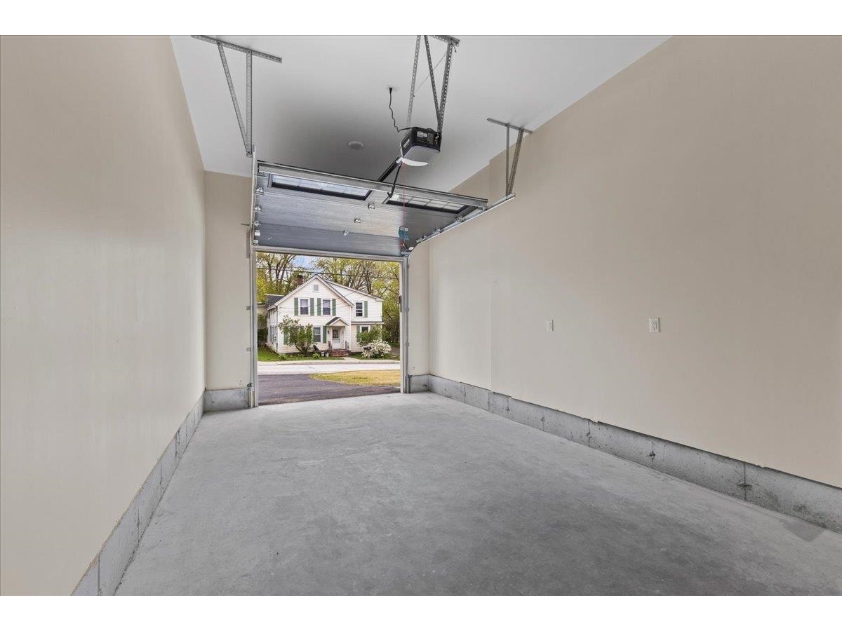 23 Ferris Street, Unit 101
