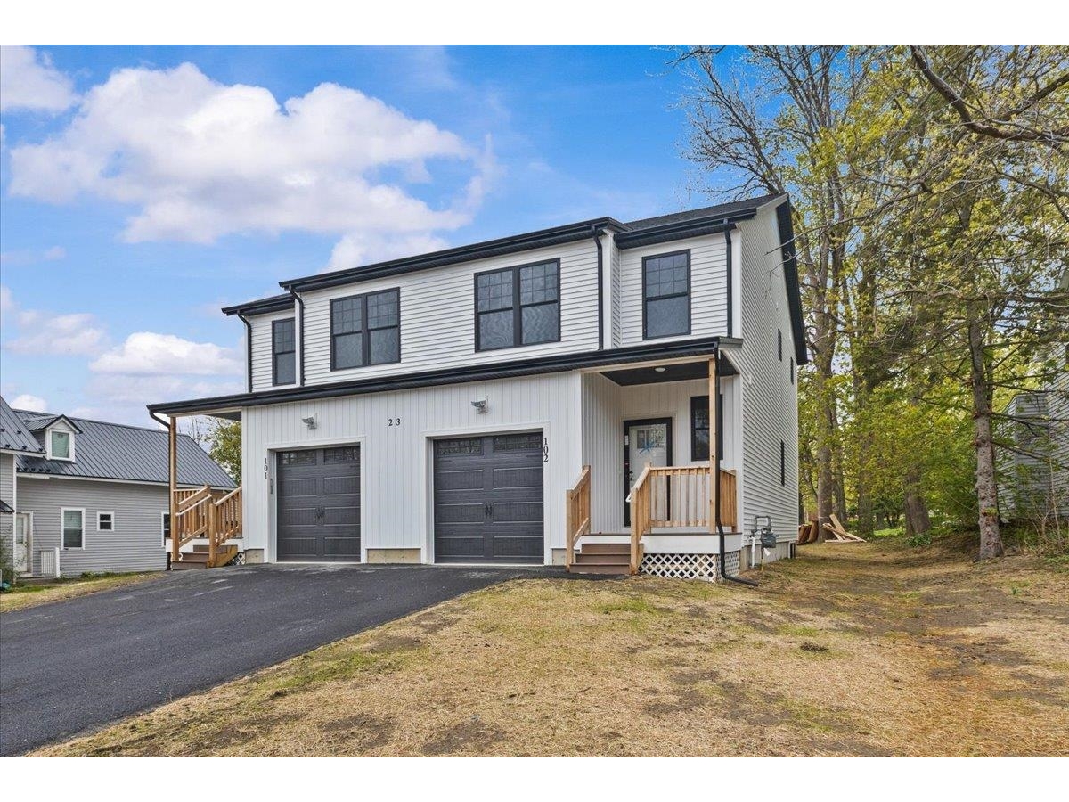 23 Ferris Street, Unit 102