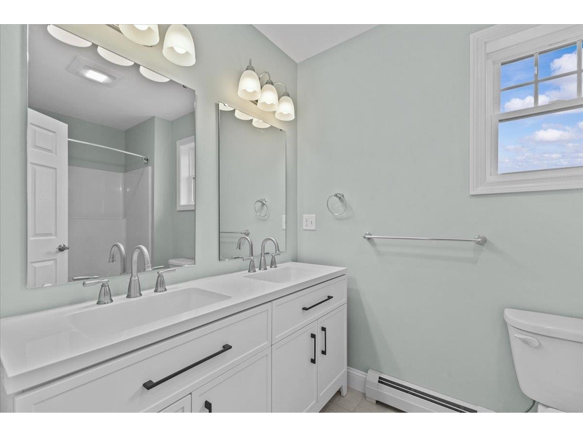 23 Ferris Street, Unit 102