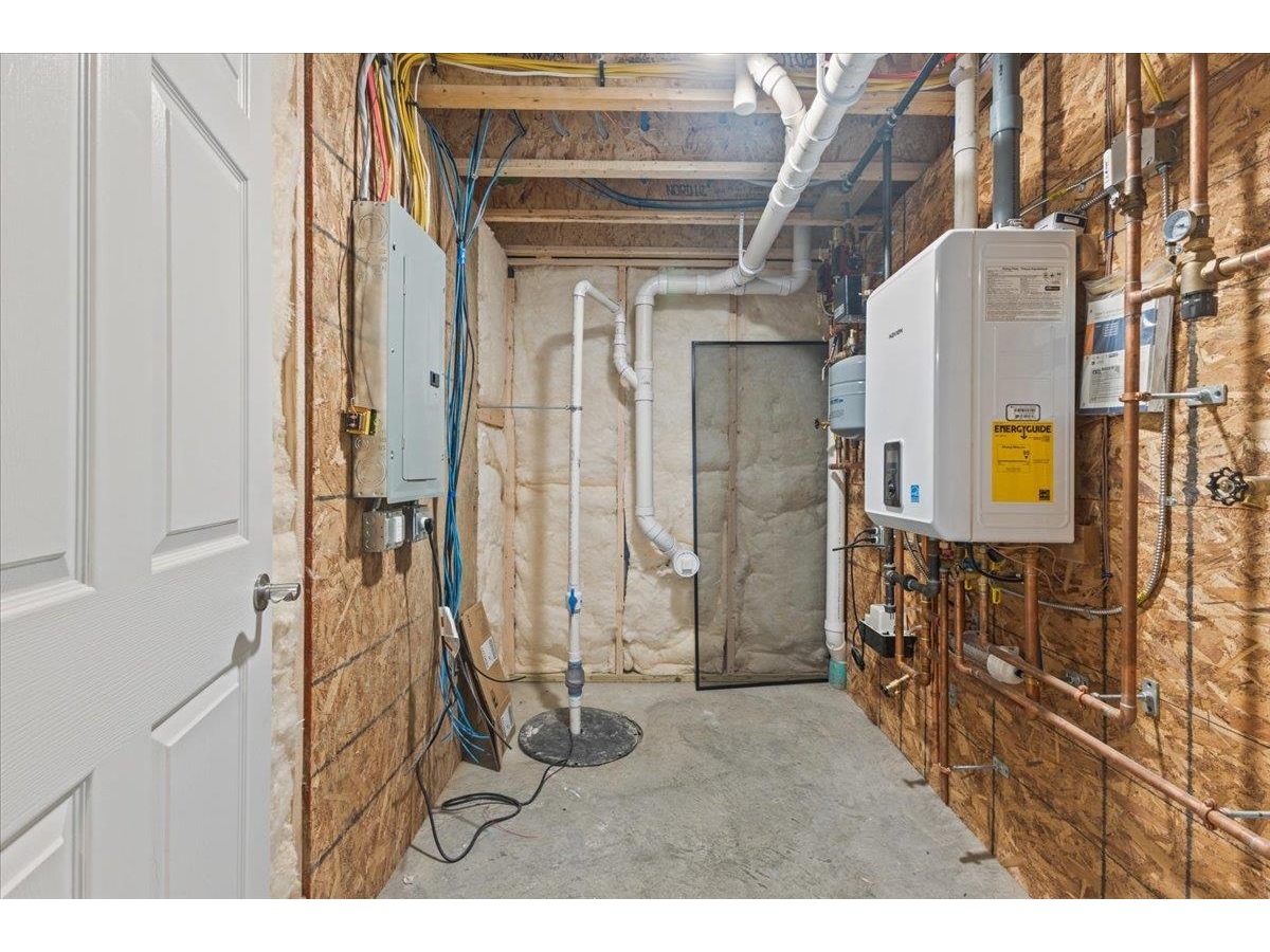 23 Ferris Street, Unit 102
