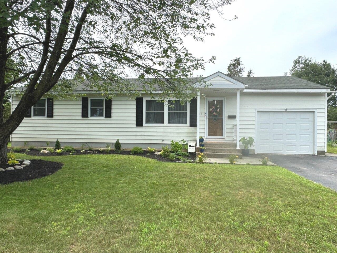 23 Forest Street