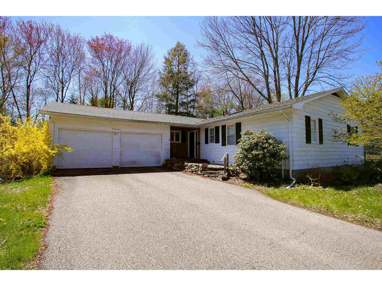 23 Greenwood Avenue