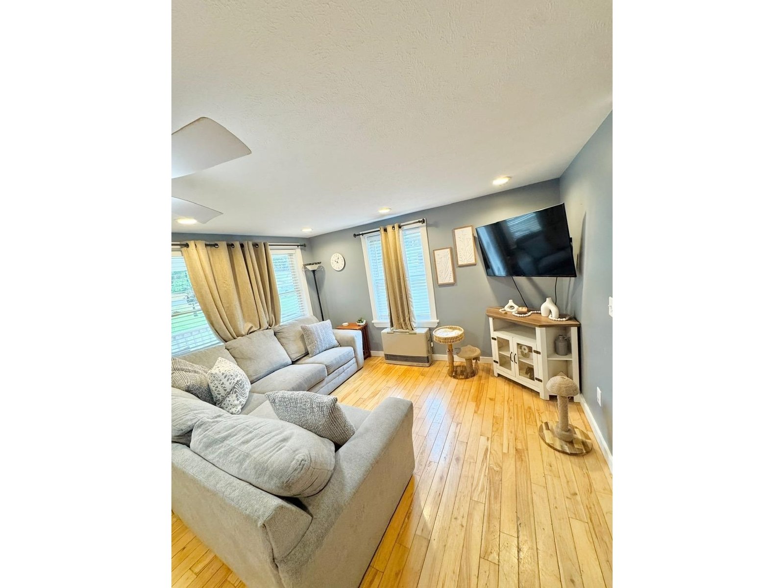 23 Intervale Avenue
