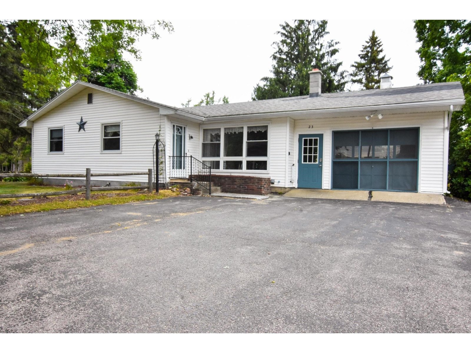 23 Lamoille Terrace