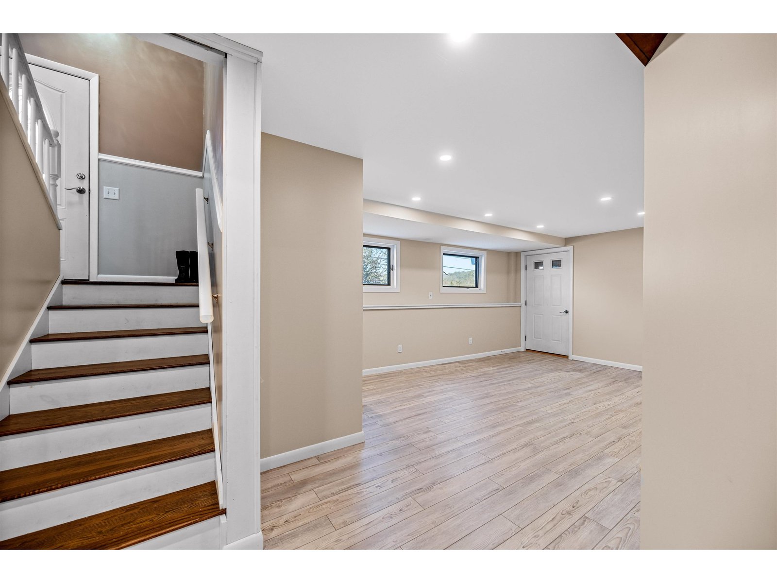 23 Lisa Drive