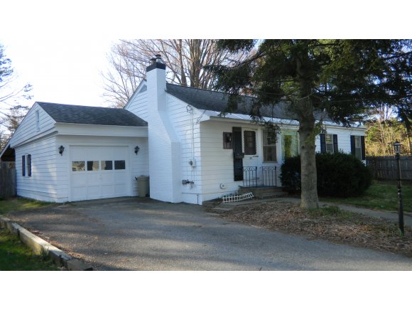 23 Mansfield Ave
