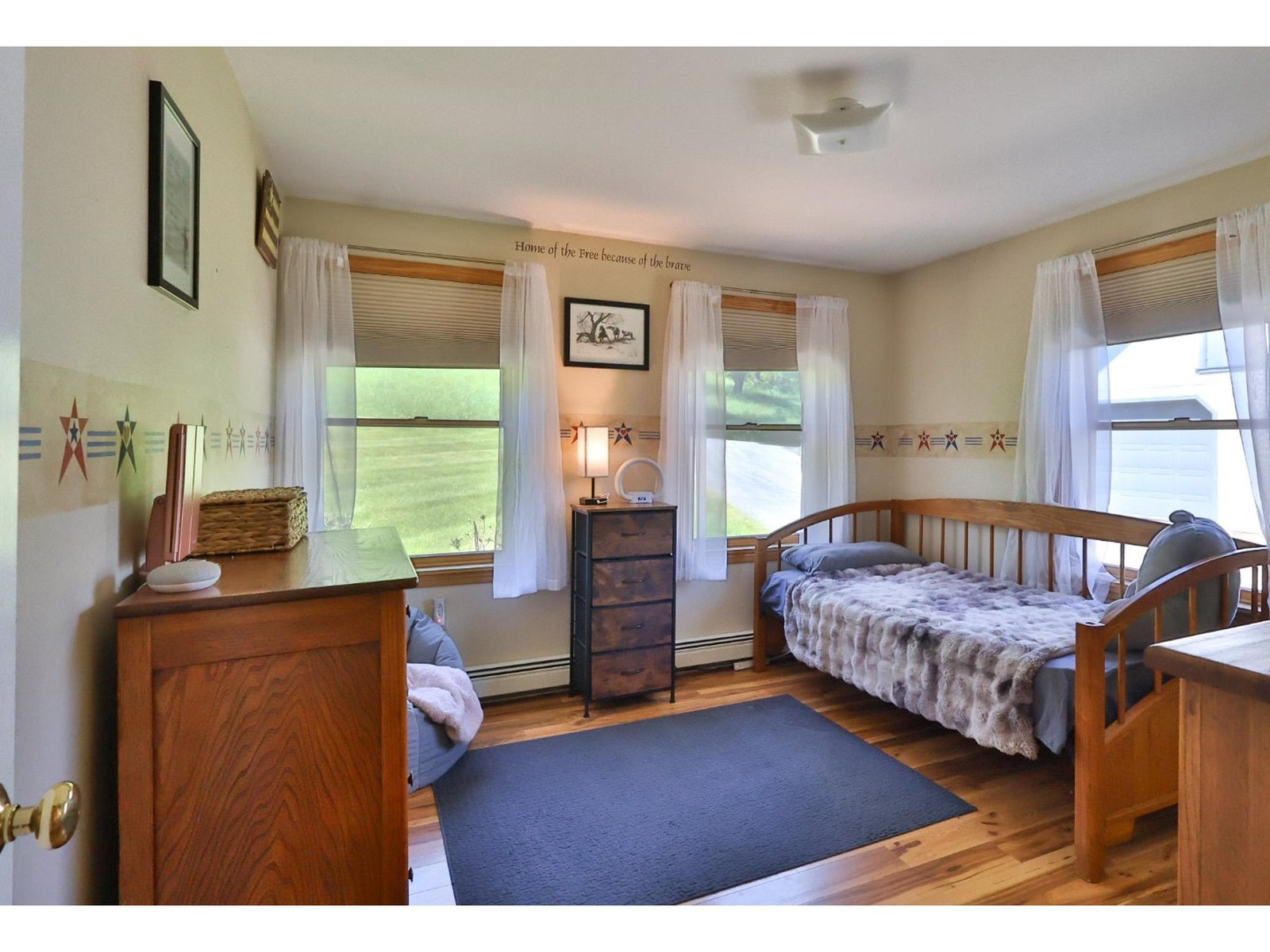 23 Meadow View Lane