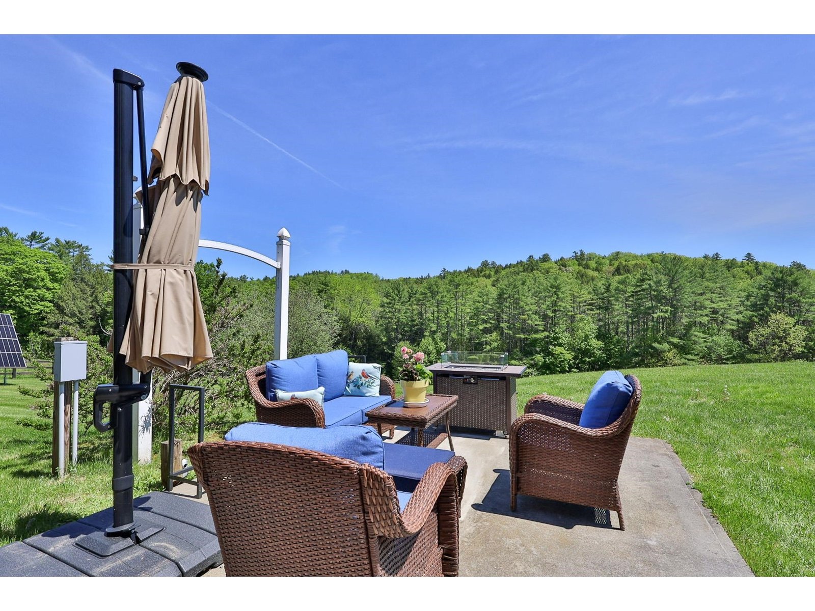 23 Meadow View Lane