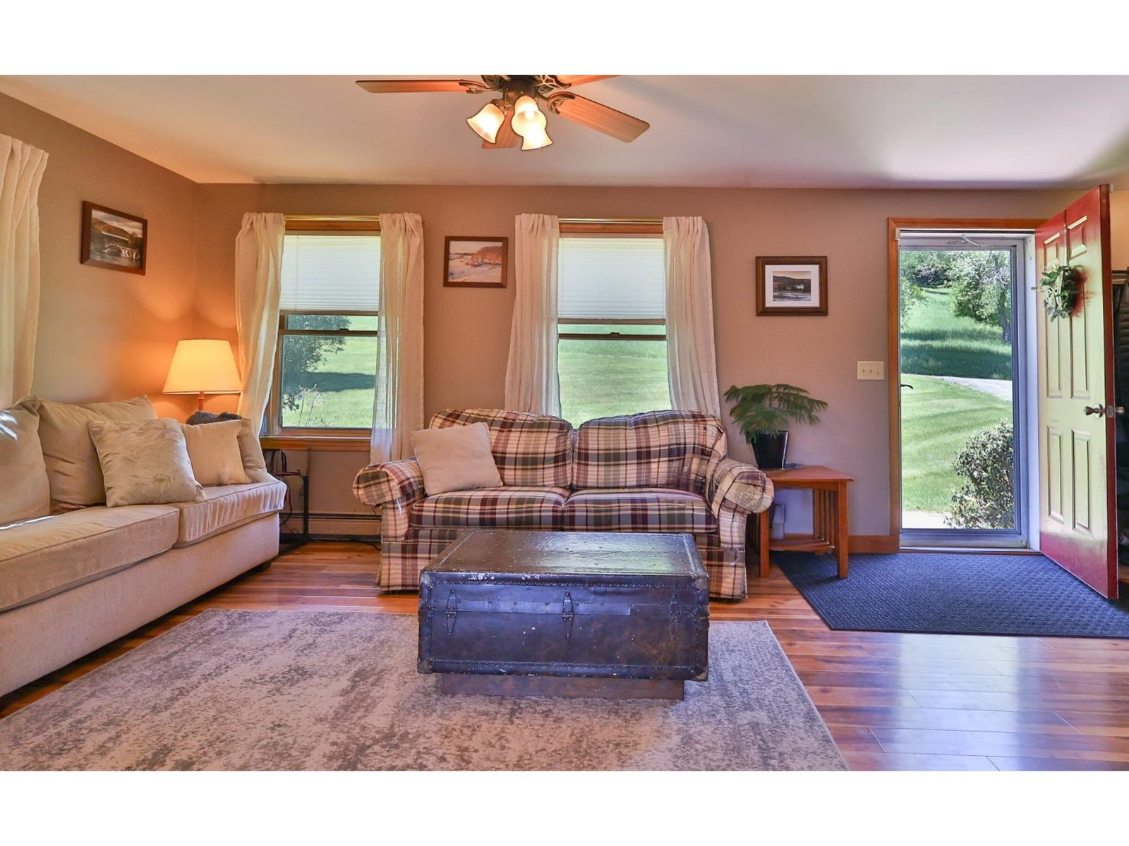 23 Meadow View Lane