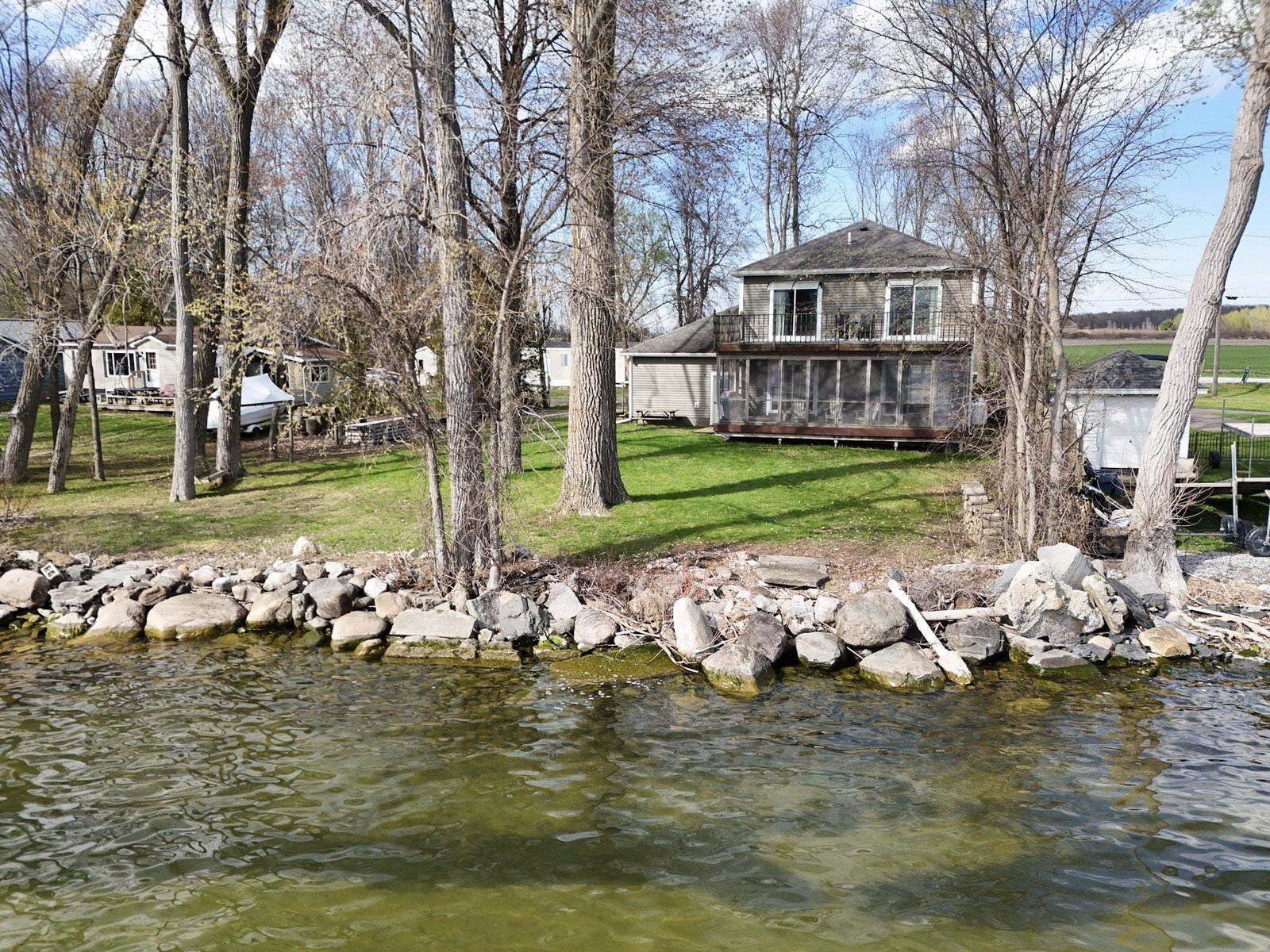 23 Mud Point South