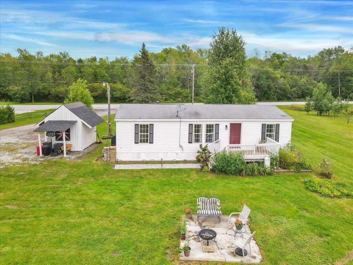 23 Poquette Lane, North Hero 23 Poquette Lane, North Hero