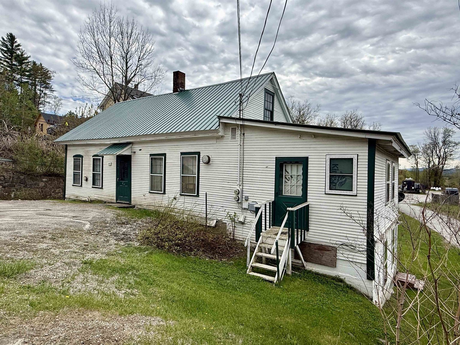 23 River Road