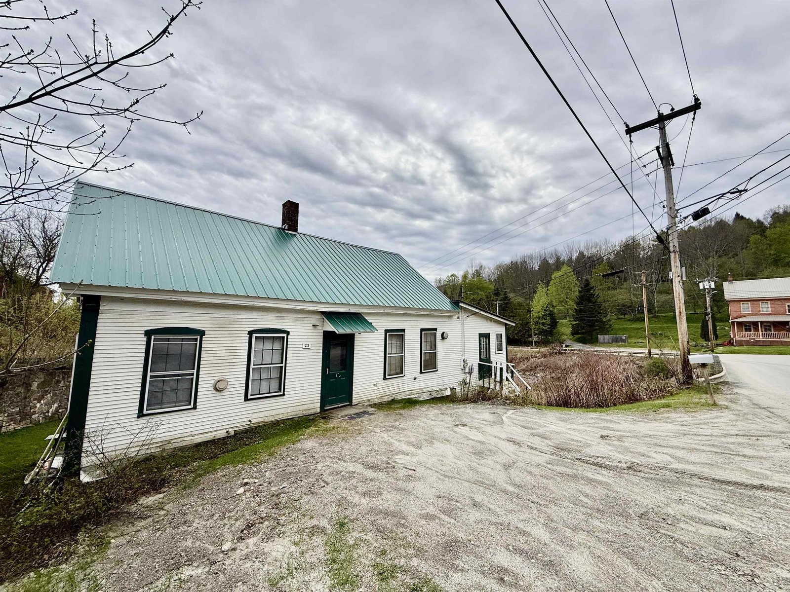 23 River Road