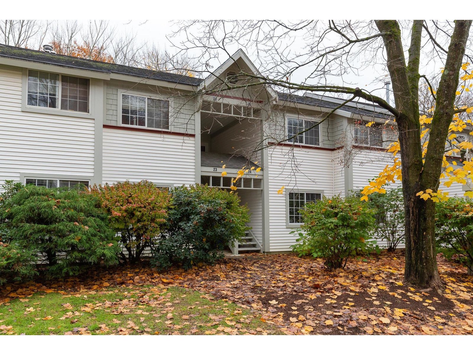 23 Winding Brook Drive