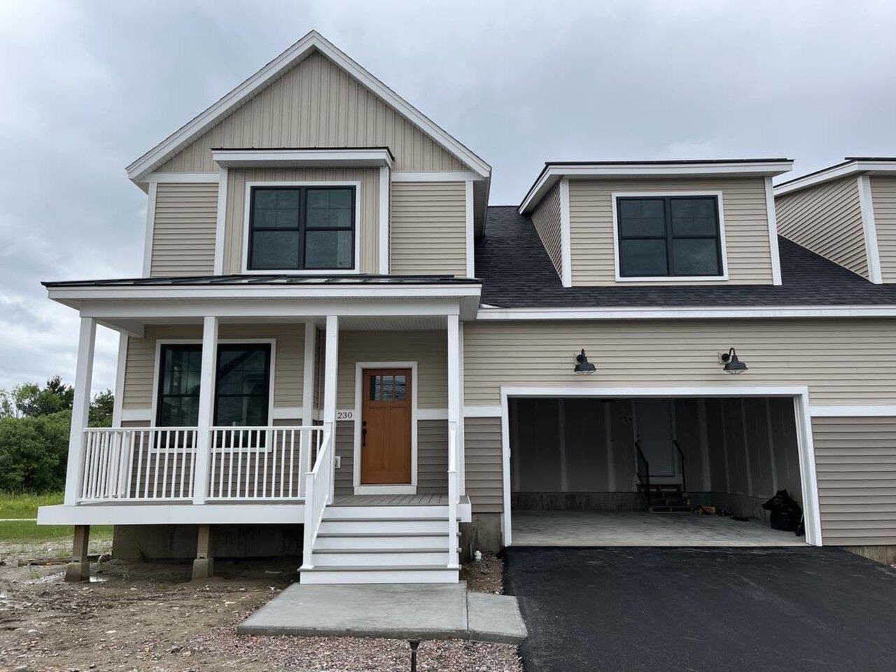 230 Aurora Lane, Unit 122