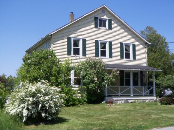 230 Bay Rd