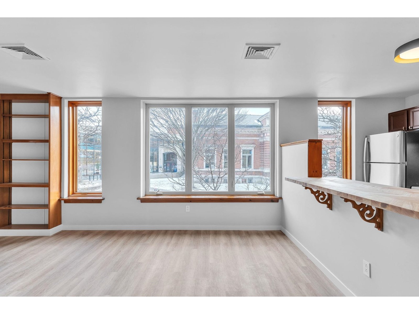 230 College Street, Unit 12