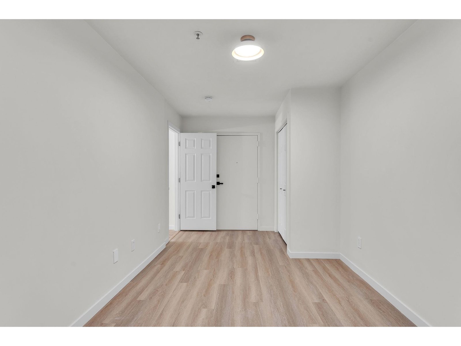 230 College Street, Unit 12